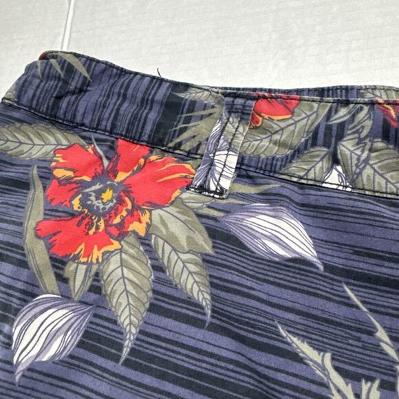 VTG Ecko Unltd. Hawaiian Floral Shorts Size 40 - Picture 10 of 11